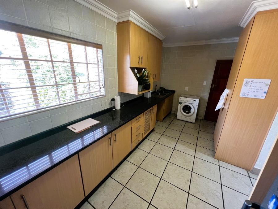 3 Bedroom Property for Sale in Flamwood North West